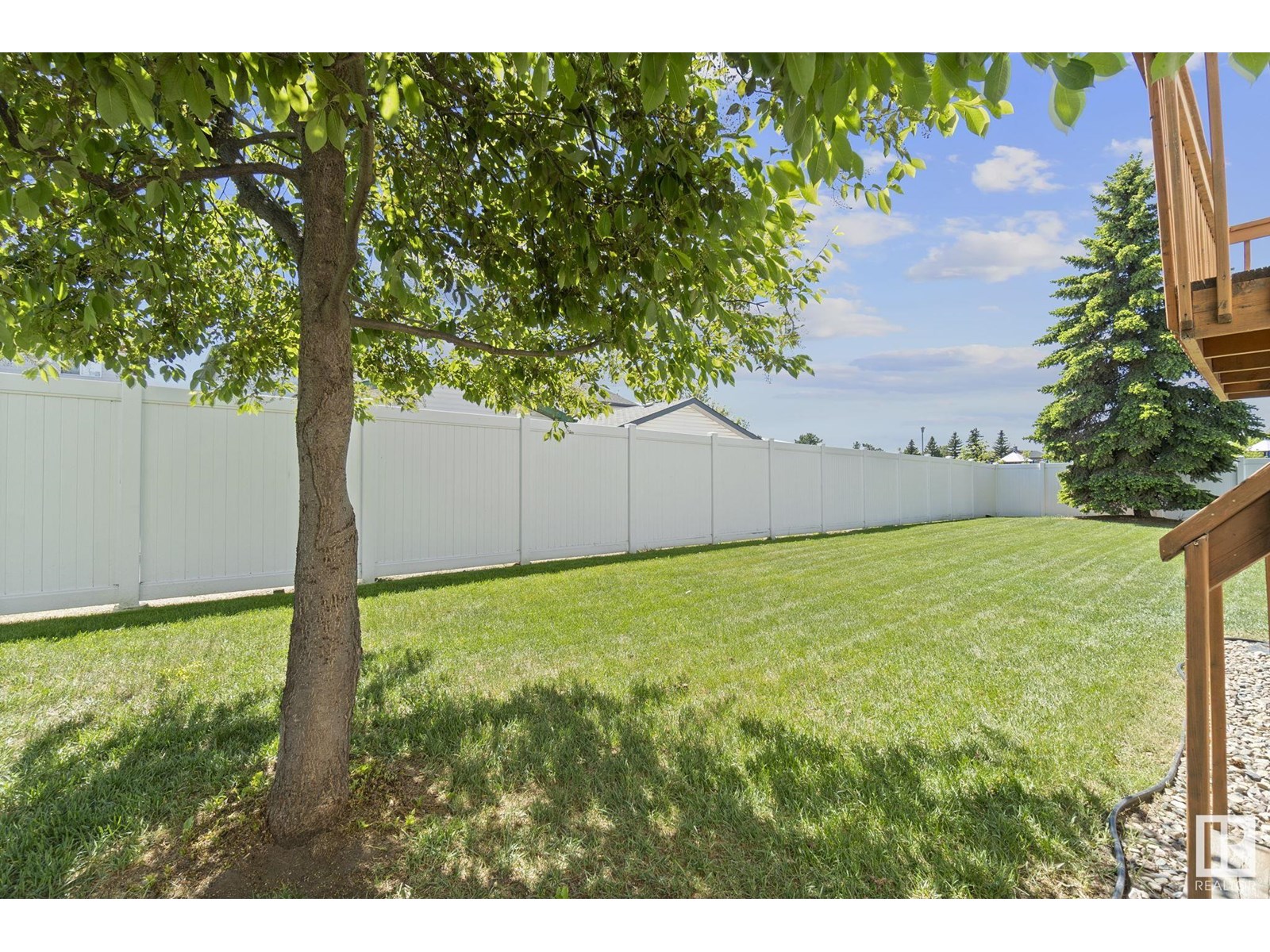 Photo 51 of 8351 160 Av Nw, Edmonton AB