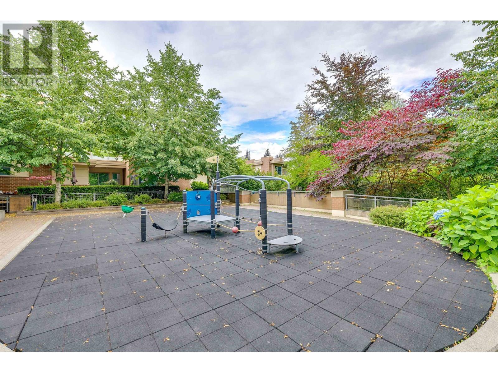 Photo 27 of 303 7090 Edmonds Street, Burnaby BC