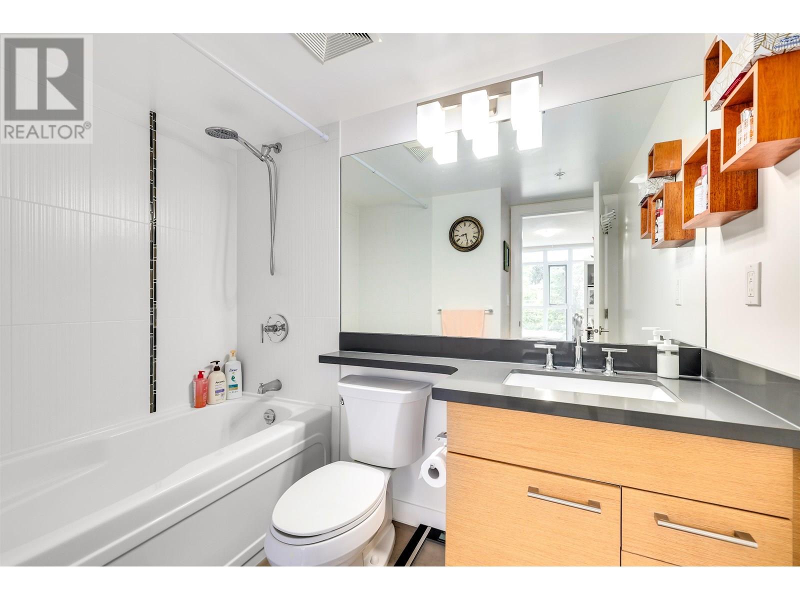 Photo 13 of 303 7090 Edmonds Street, Burnaby BC