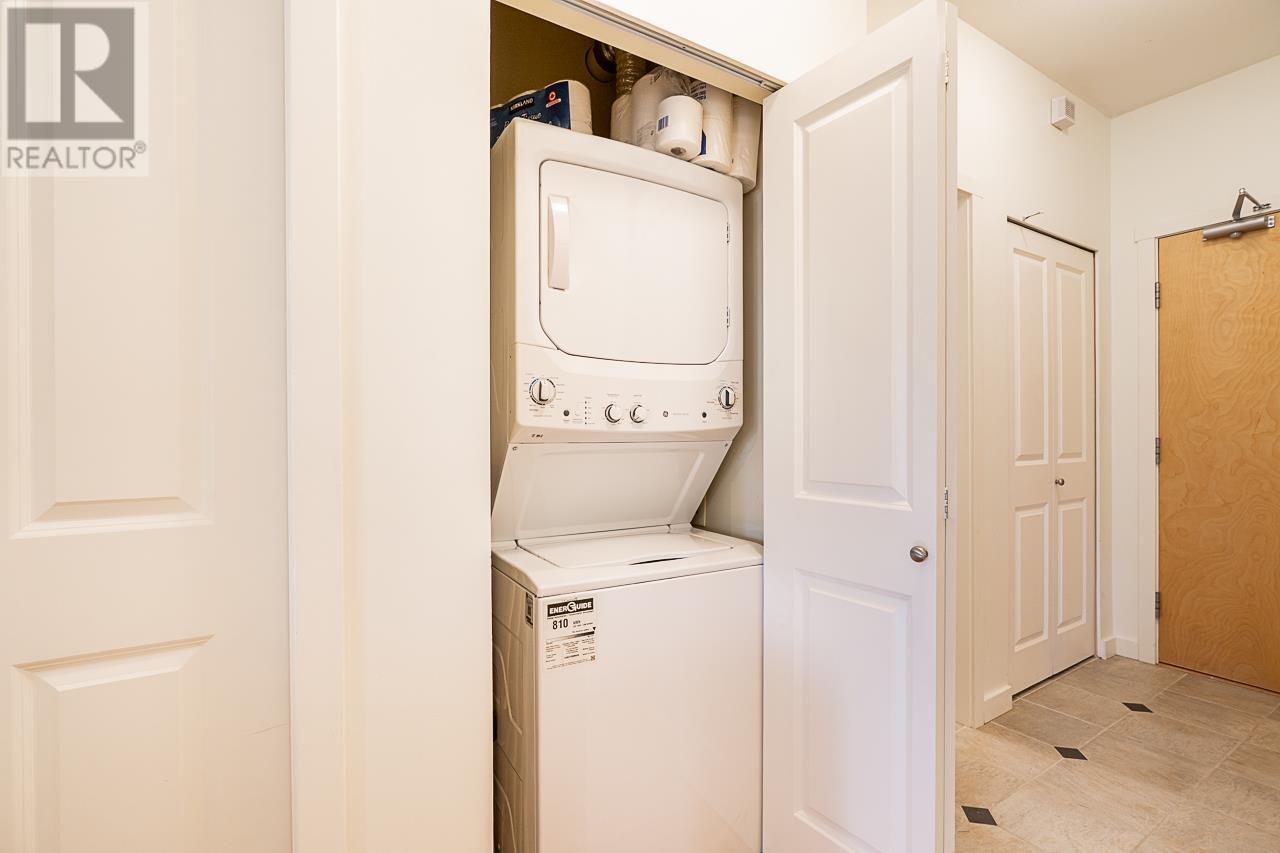 Photo 18 of 113 808 Sangster Place, New Westminster BC