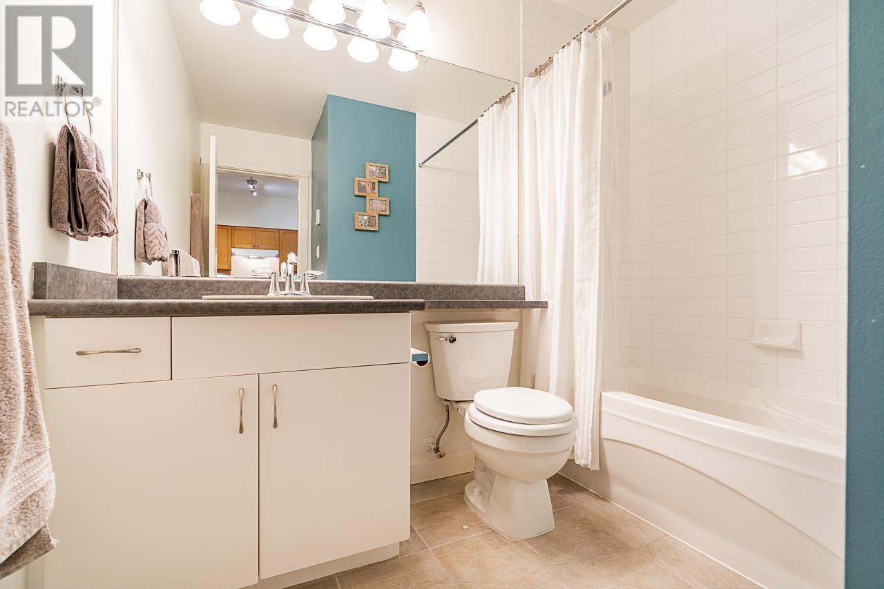 Photo 17 of 113 808 Sangster Place, New Westminster BC