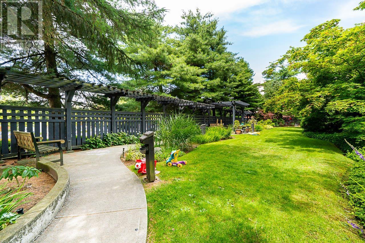 Photo 24 of 113 808 Sangster Place, New Westminster BC