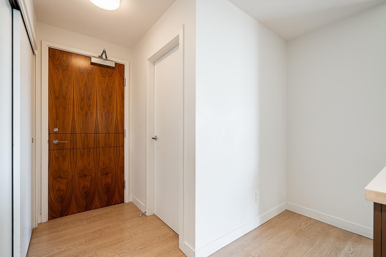 Photo 6 of 2602 13696 100 Avenue, Surrey BC
