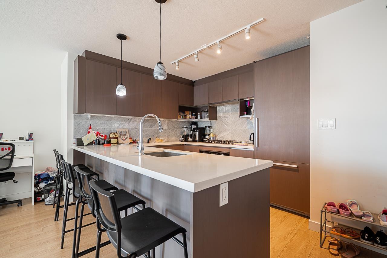 Photo 14 of 2602 13696 100 Avenue, Surrey BC
