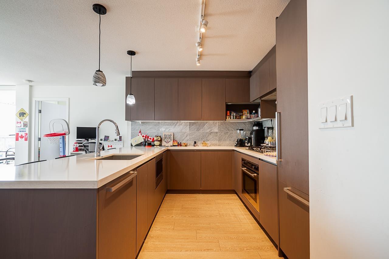 Photo 12 of 2602 13696 100 Avenue, Surrey BC