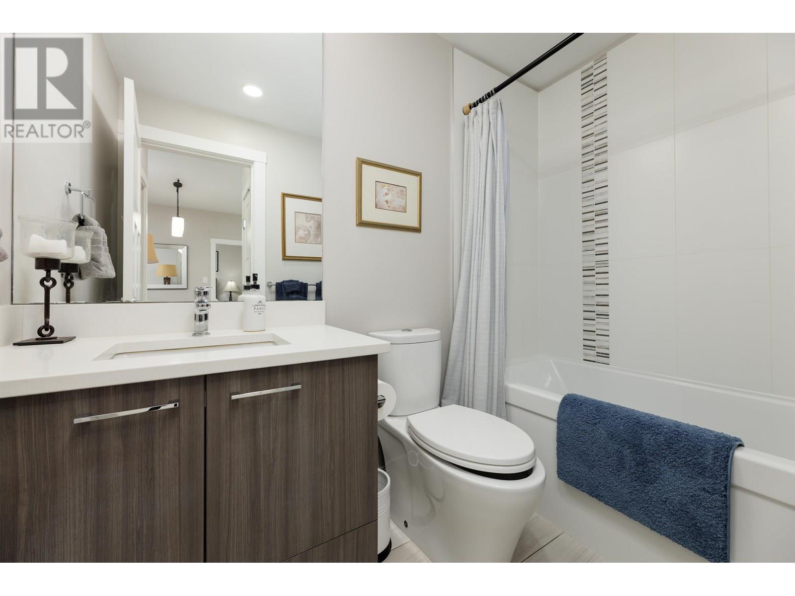 Photo 16 of 122 4690 Hawk Lane, Tsawwassen BC