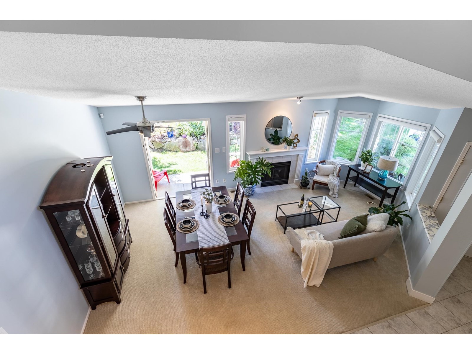 Photo 7 of 27 6488 168 Street, Surrey BC