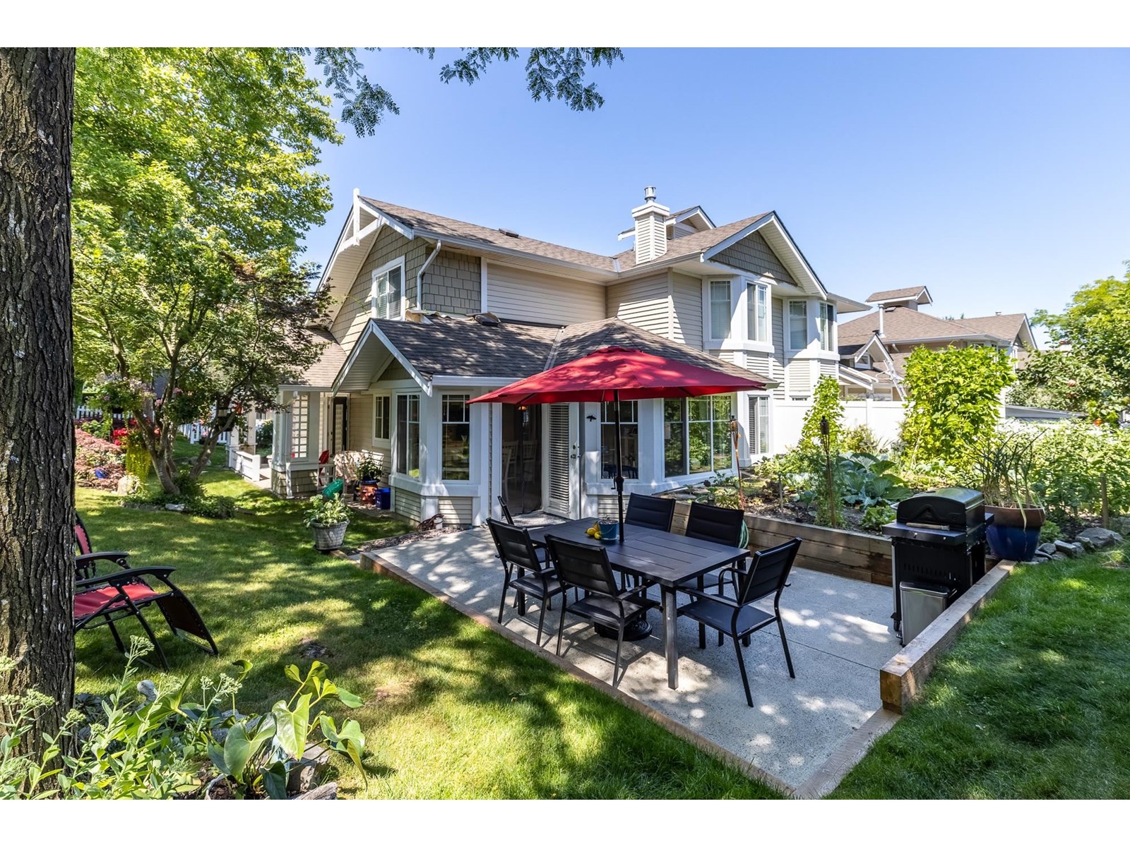 Photo 32 of 27 6488 168 Street, Surrey BC