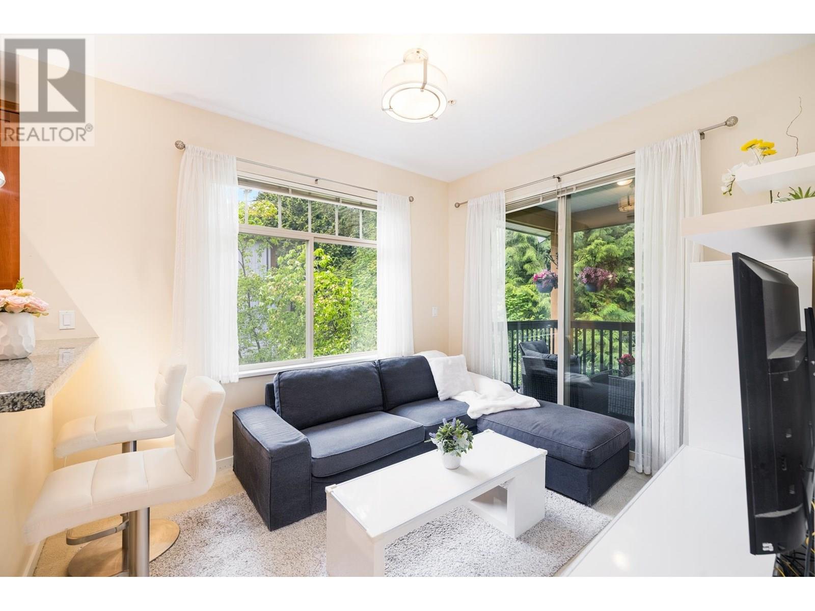 Photo 16 of 202 3125 Capilano Crescent, North Vancouver BC