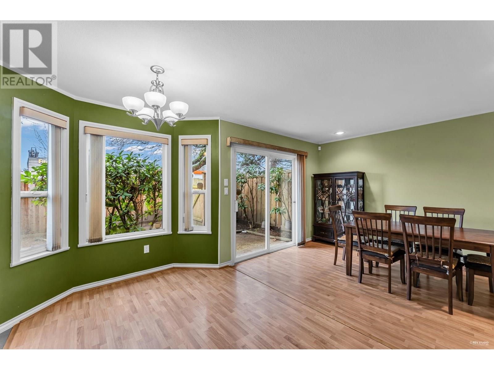 Photo 11 of 6 8151 Garden City Road, Richmond BC
