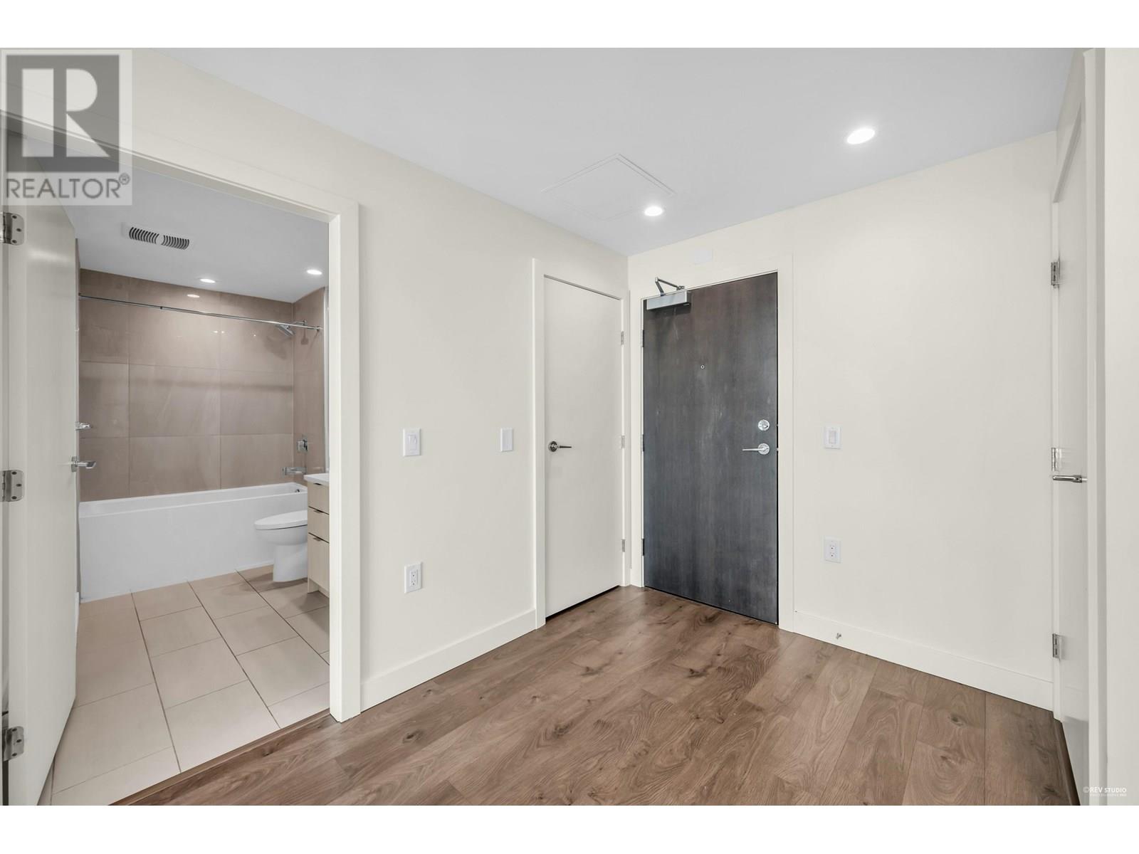Photo 6 of 2106 5051 Imperial Street, Burnaby BC