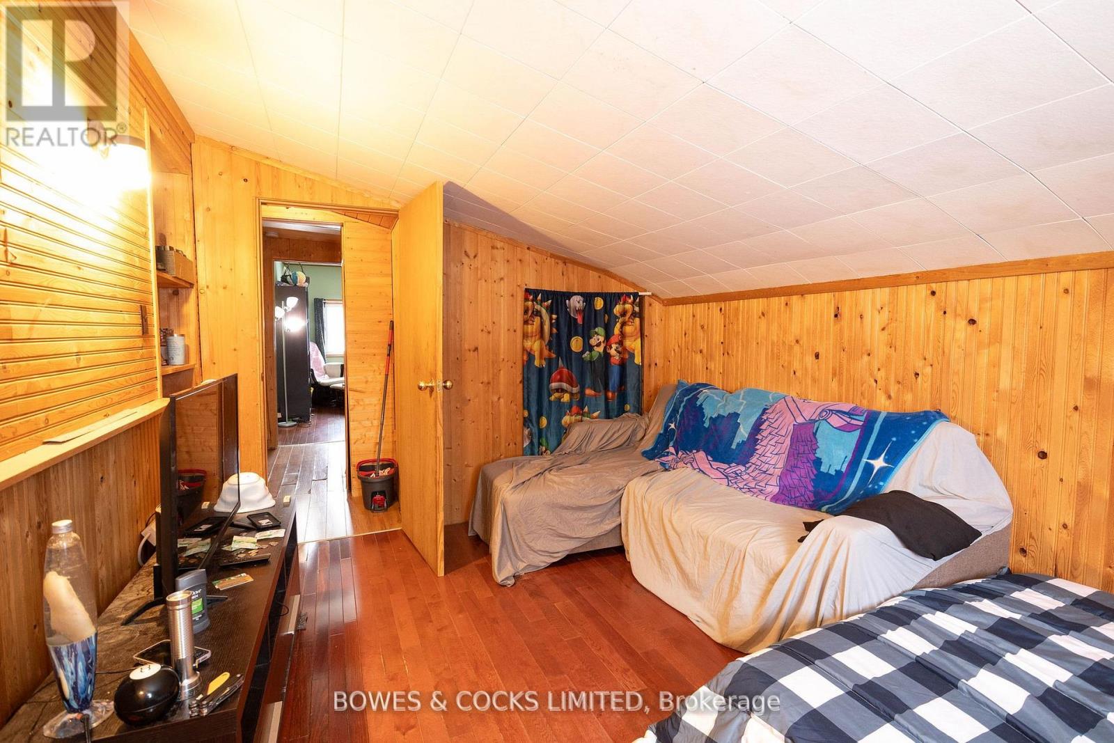Photo 19 of 5490 Highway 620, Wollaston ON