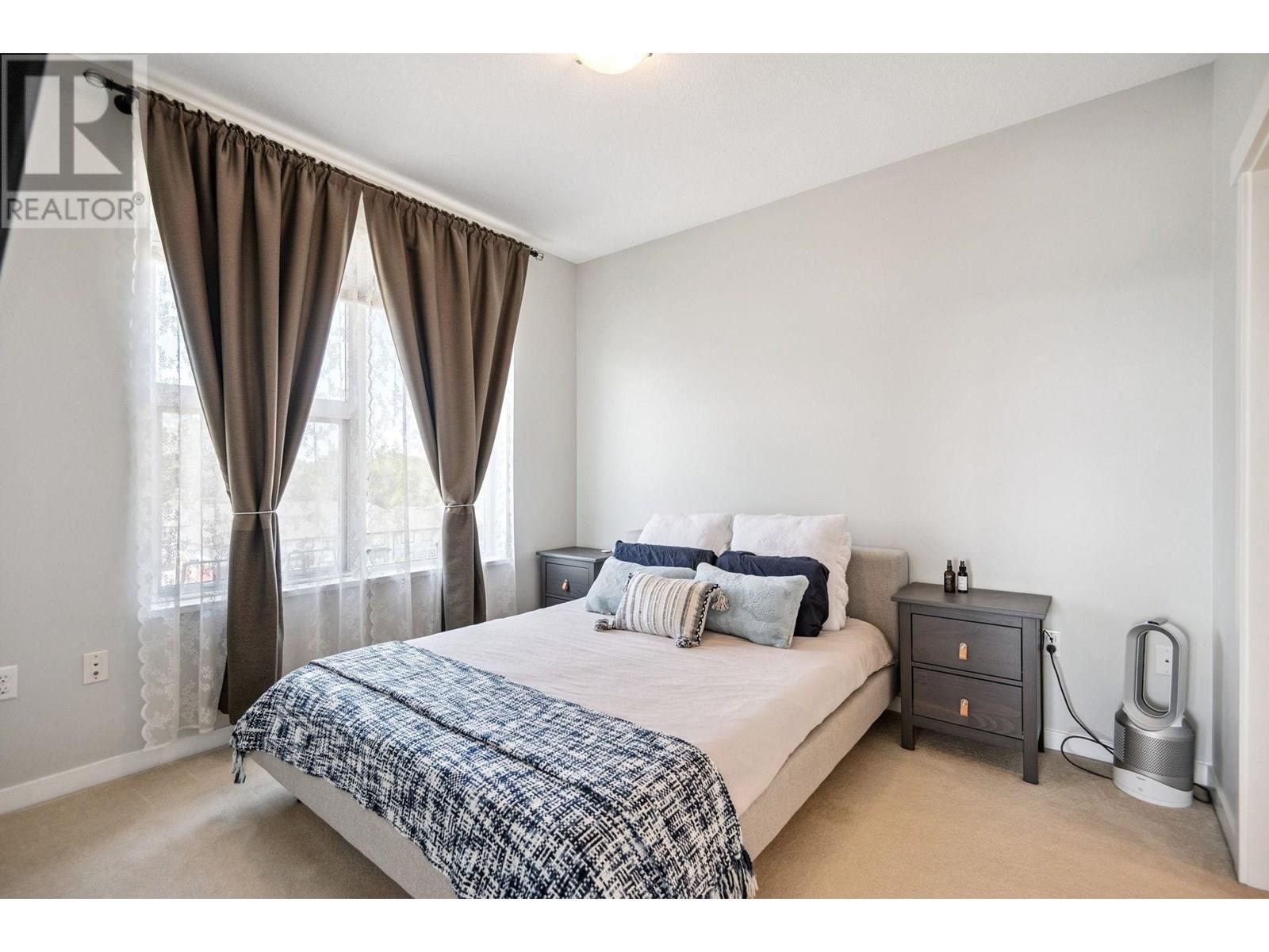 Photo 9 of 523 9311 Alexandra Road, Richmond BC