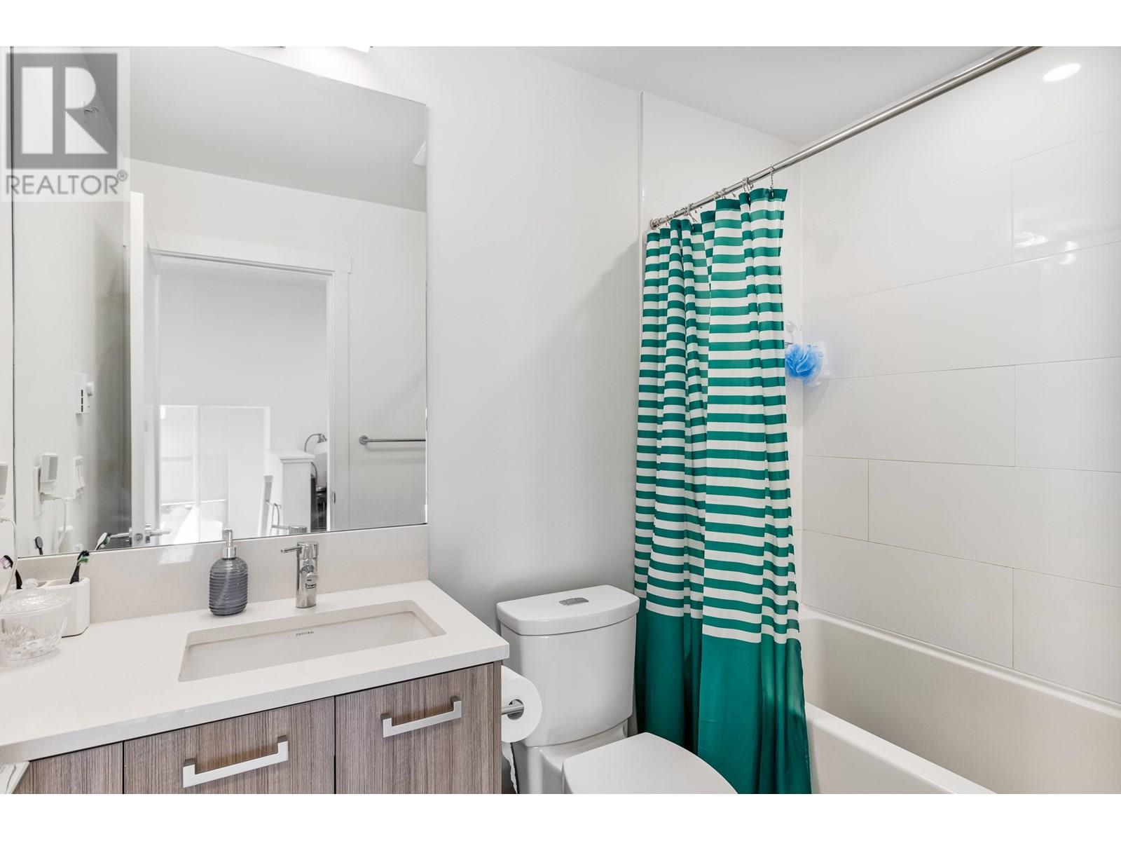 Photo 14 of 21 24076 112 Avenue, Maple Ridge BC