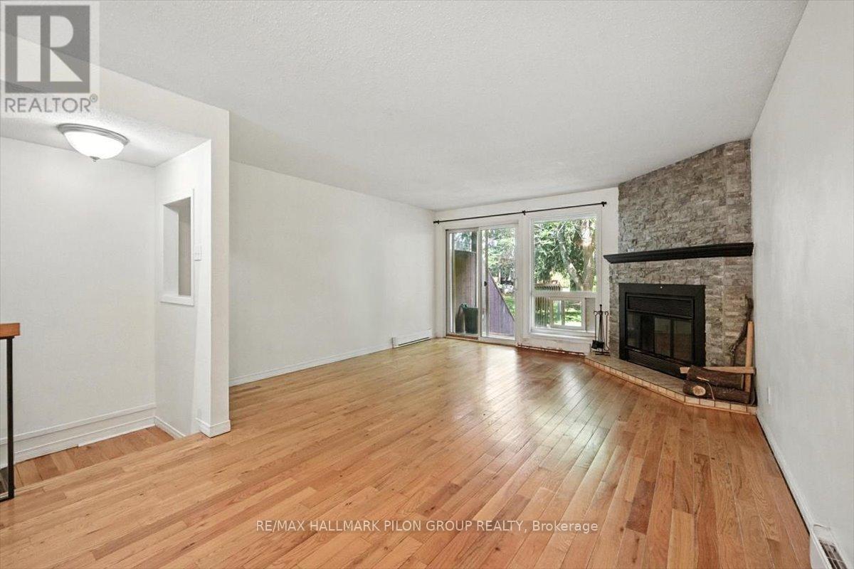 Photo 11 of A 6748 Jeanne Darc Boulevard N, Ottawa ON