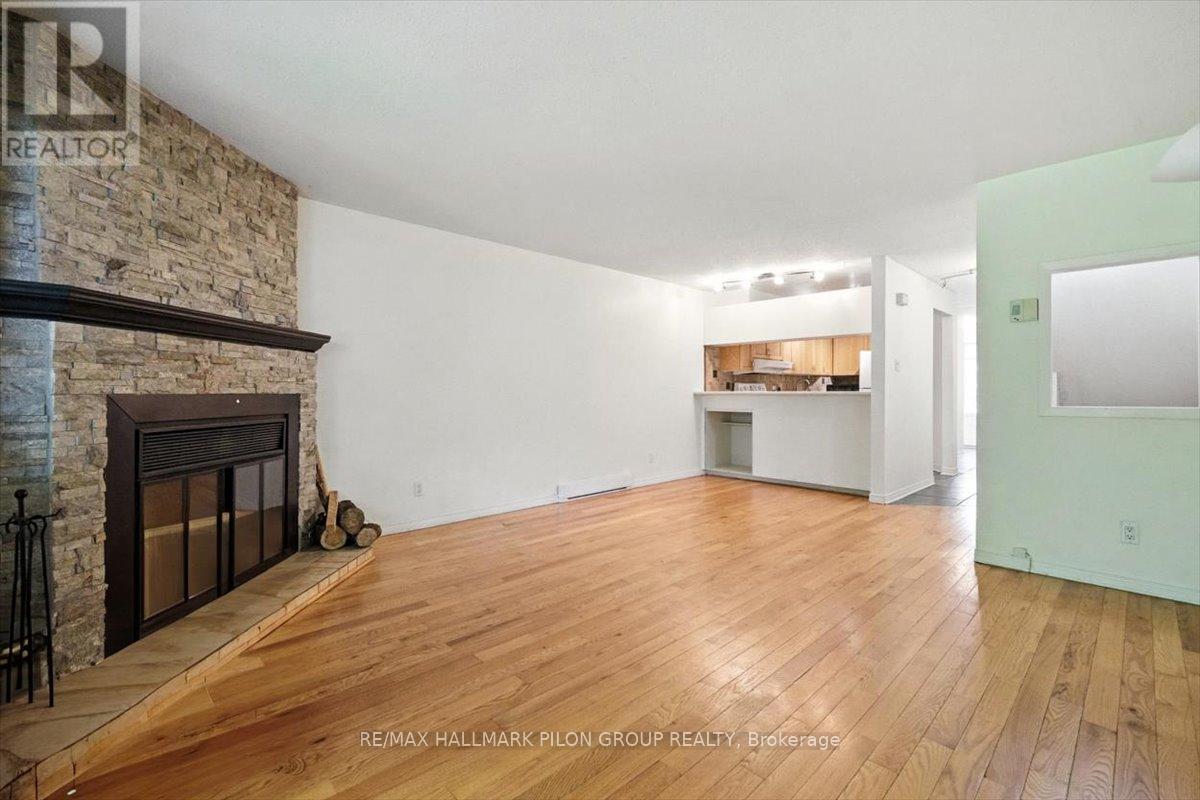 Photo 10 of A 6748 Jeanne Darc Boulevard N, Ottawa ON