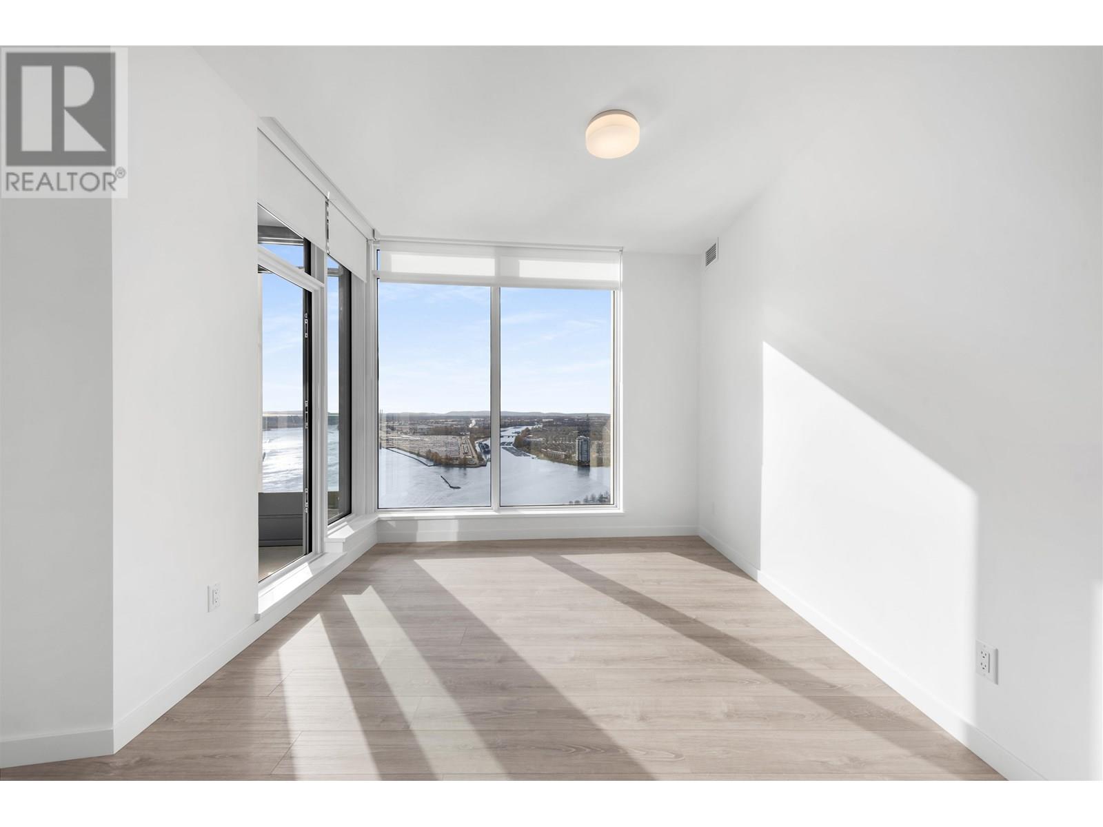 4008 680 QUAYSIDE DRIVE, New Westminster