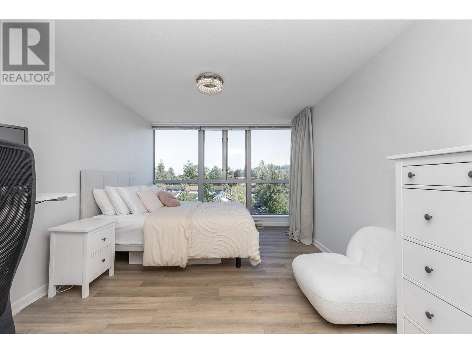 Photo 12 of 1303 295 Guildford Way, Port Moody BC