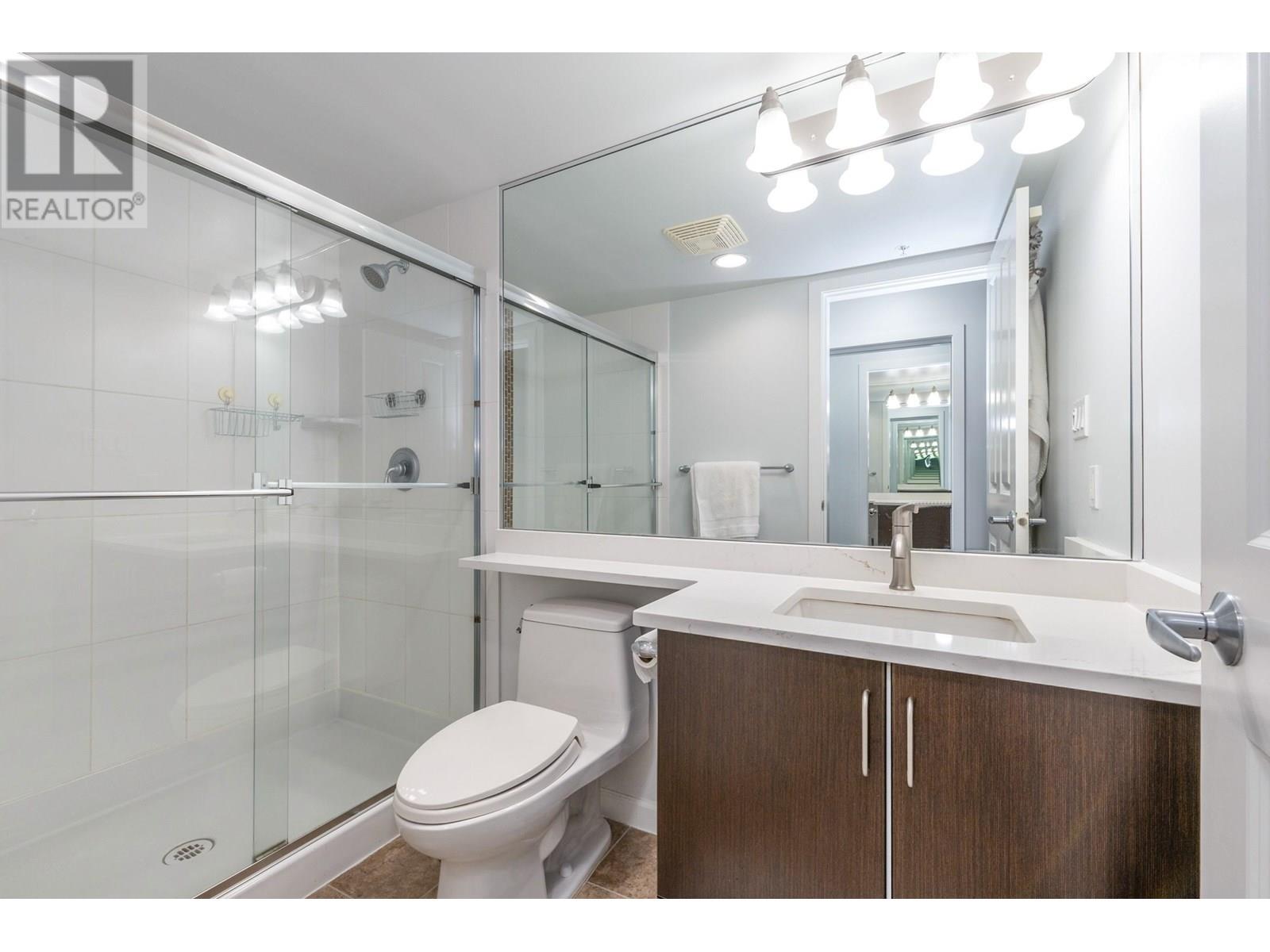 Photo 14 of 1303 295 Guildford Way, Port Moody BC