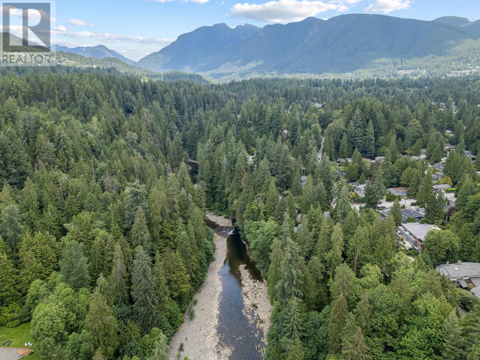 Photo 31 of 2873 Capilano Road, North Vancouver BC