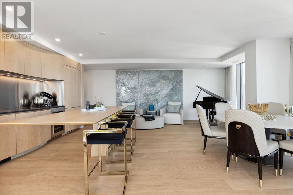 Photo 10 of 3403 1568 Alberni Street, Vancouver BC
