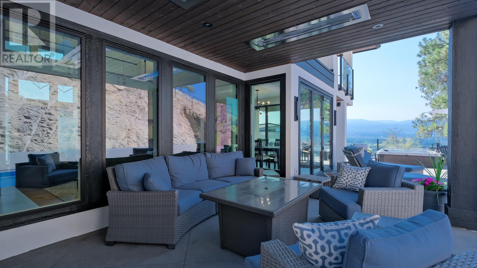  740 Pinehaven Court, Kelowna