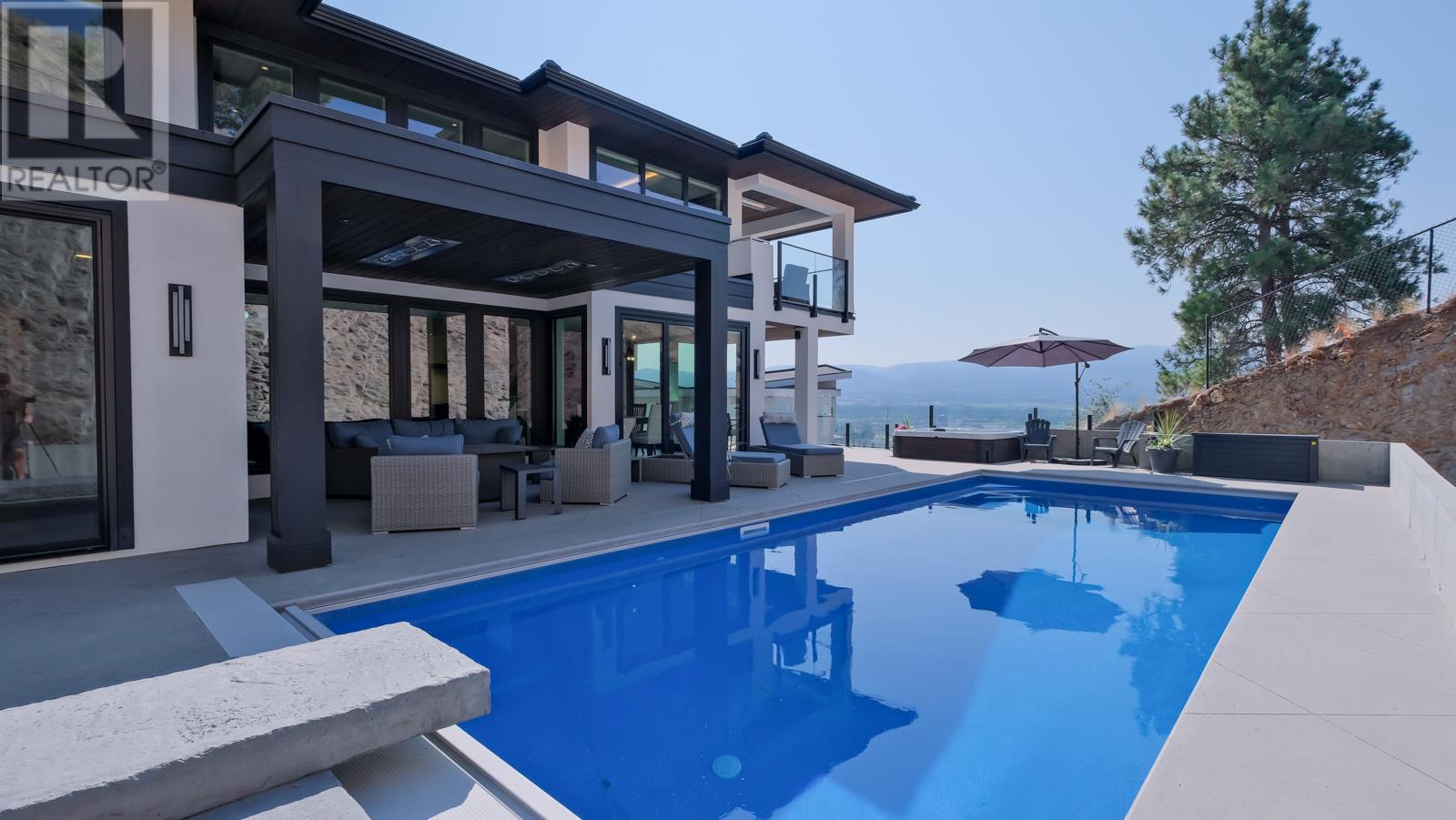  740 Pinehaven Court, Kelowna