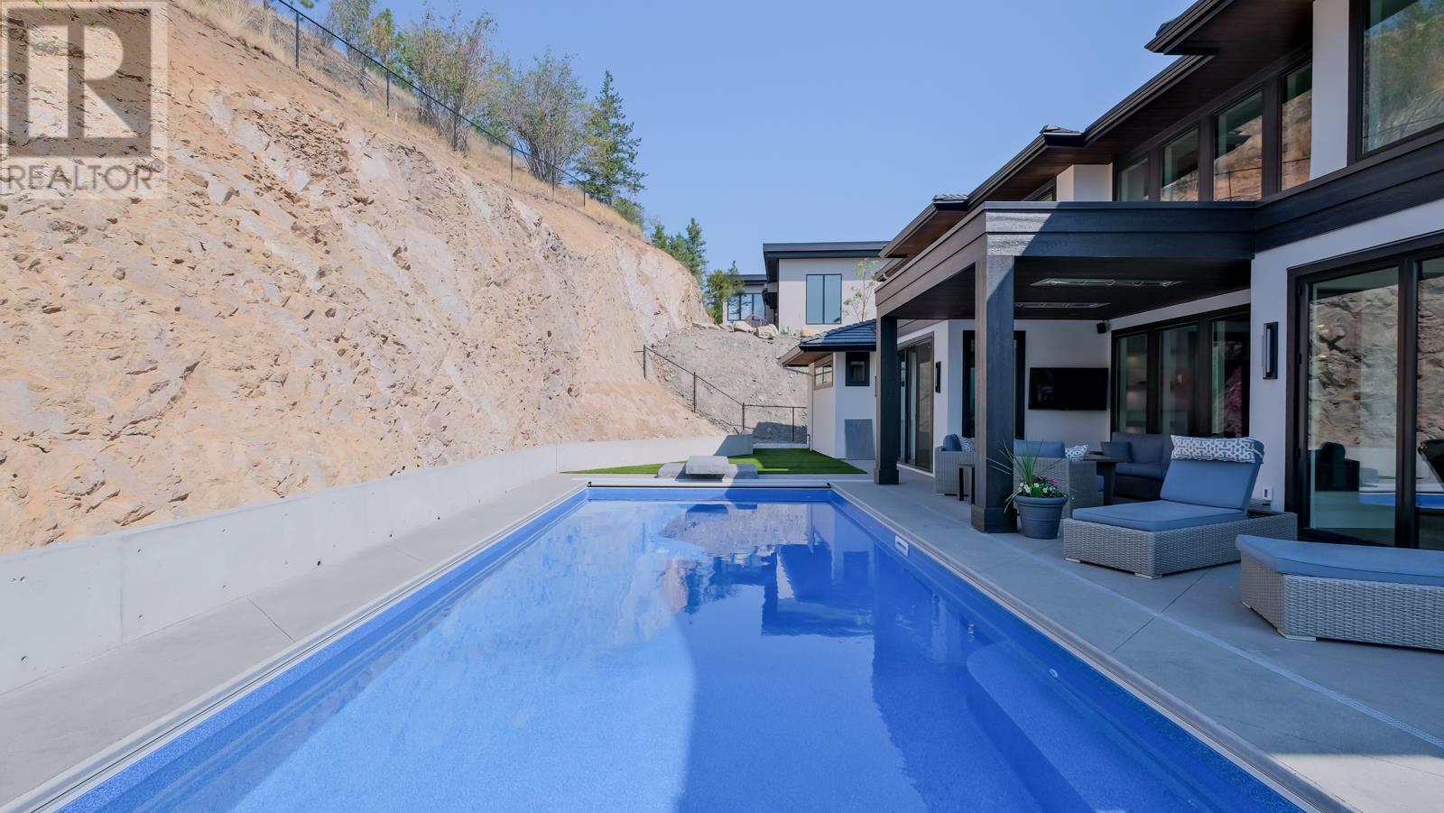  740 Pinehaven Court, Kelowna