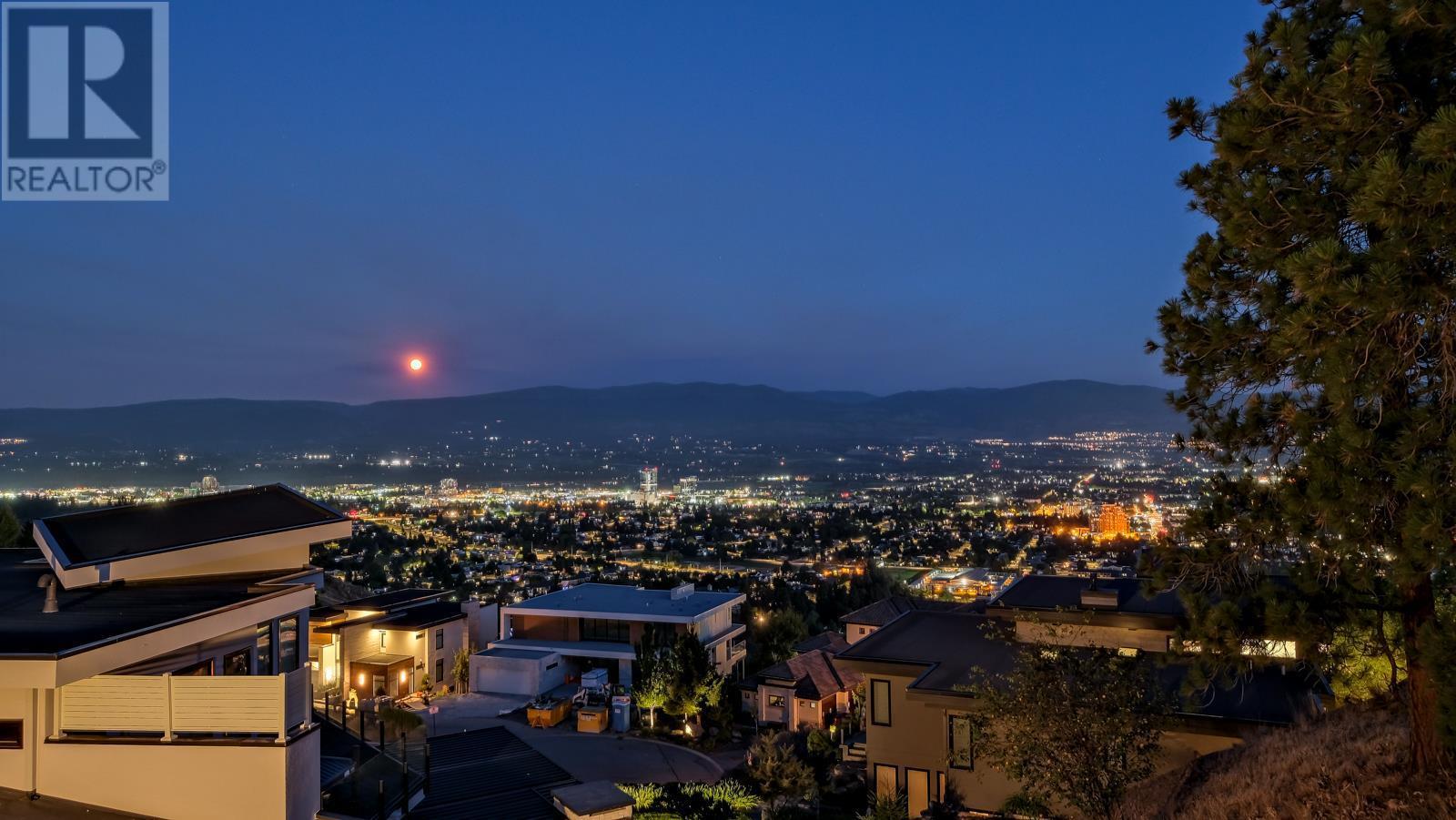  740 Pinehaven Court, Kelowna