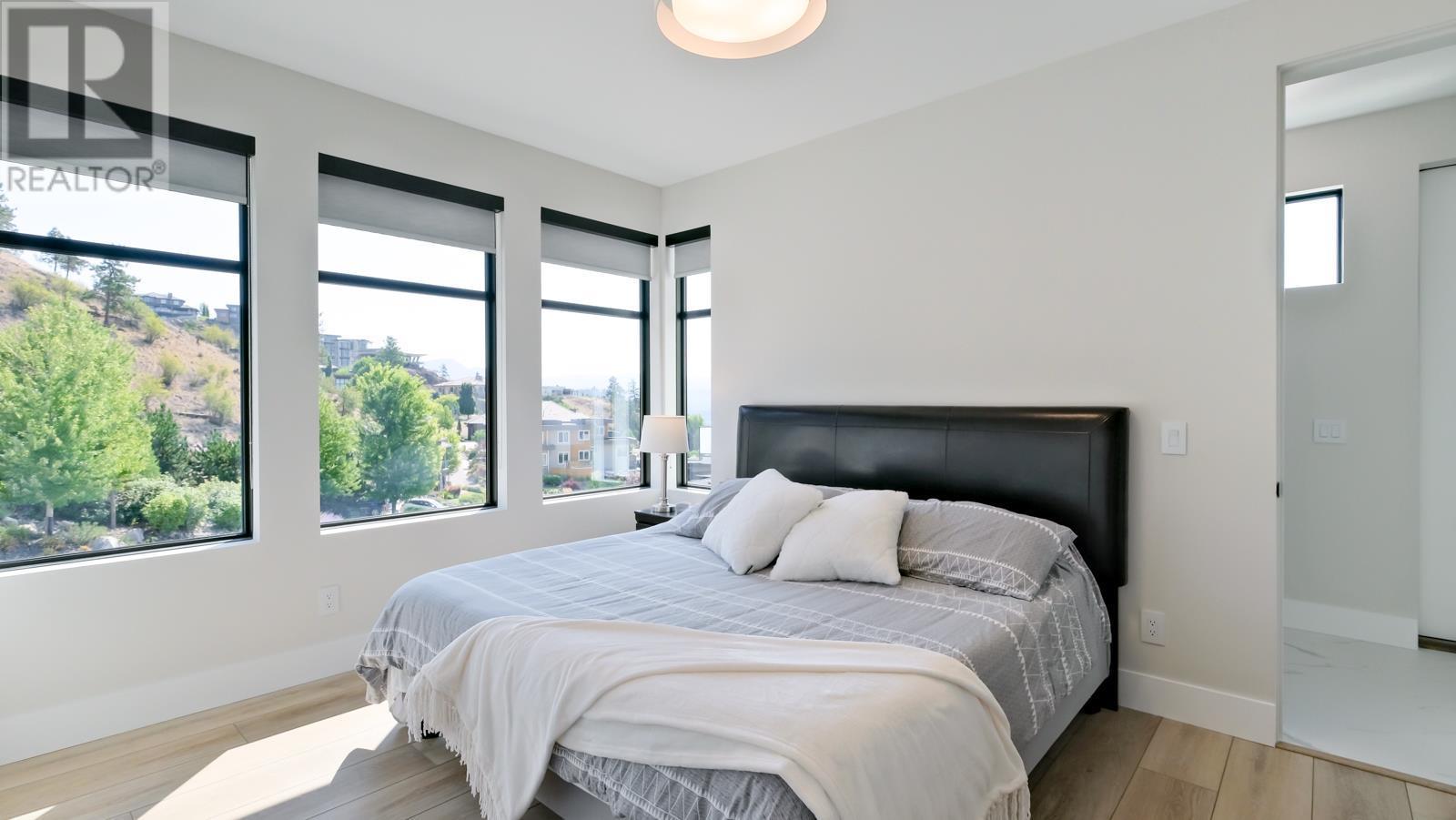  740 Pinehaven Court, Kelowna