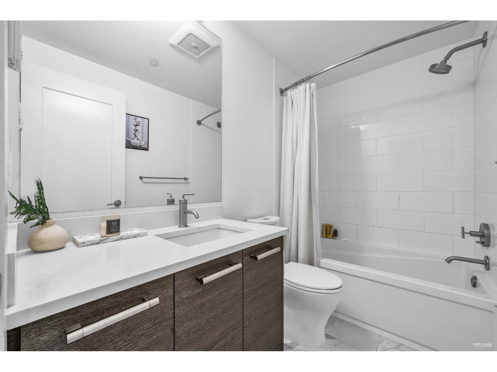 102 33540 MAYFAIR AVENUE, Abbotsford