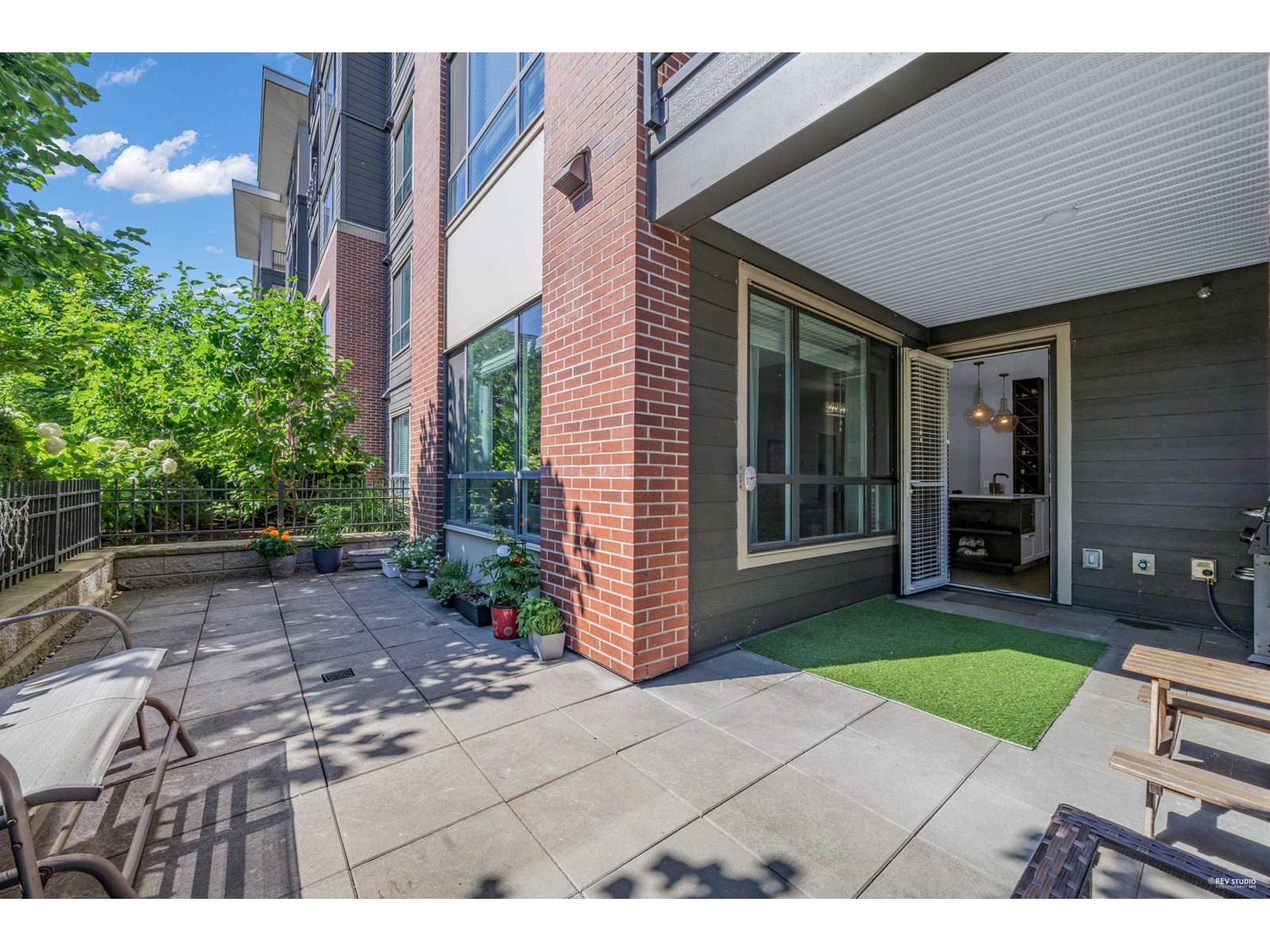 102 33540 MAYFAIR AVENUE, Abbotsford