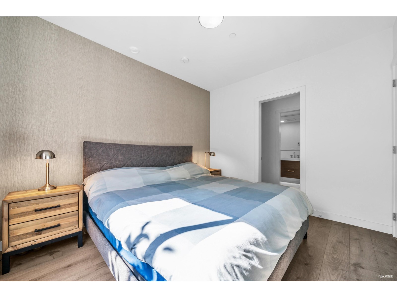 102 33540 MAYFAIR AVENUE, Abbotsford