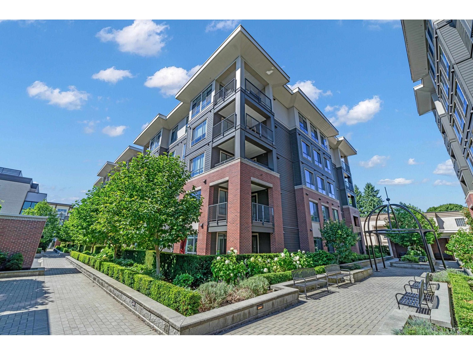 102 33540 MAYFAIR AVENUE, Abbotsford