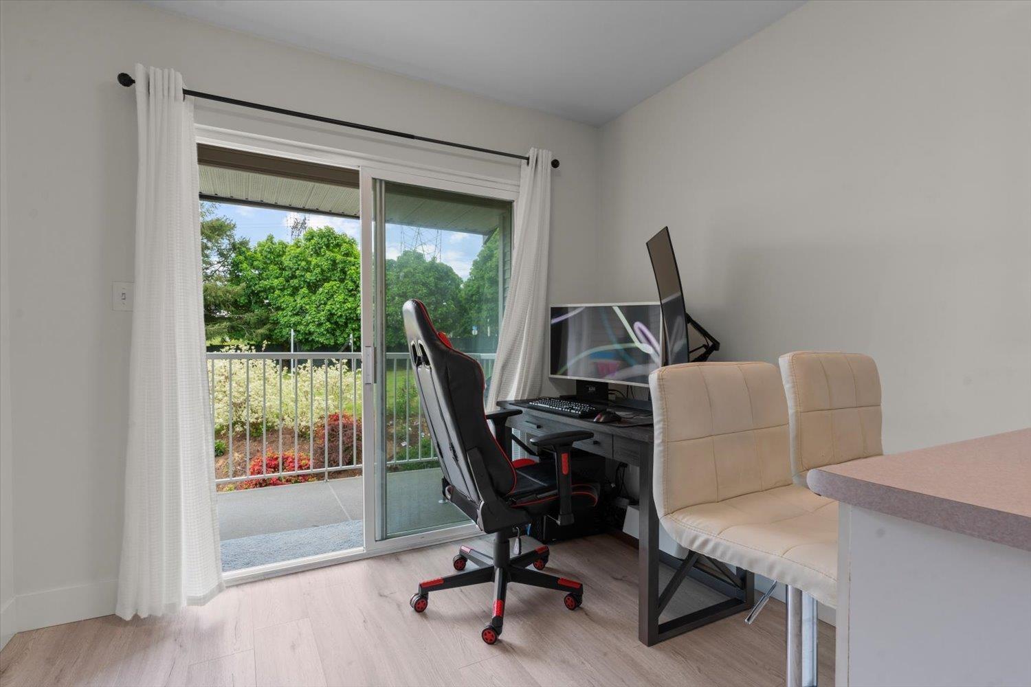 Photo 12 of 53 34332 Maclure Road, Abbotsford BC