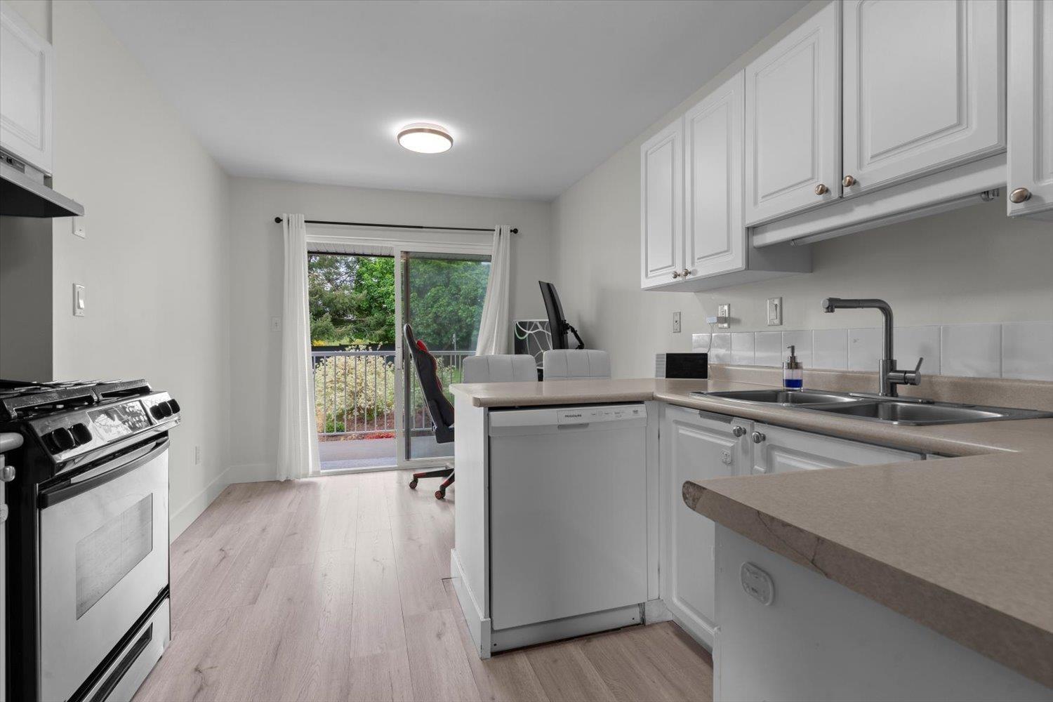 Photo 11 of 53 34332 Maclure Road, Abbotsford BC
