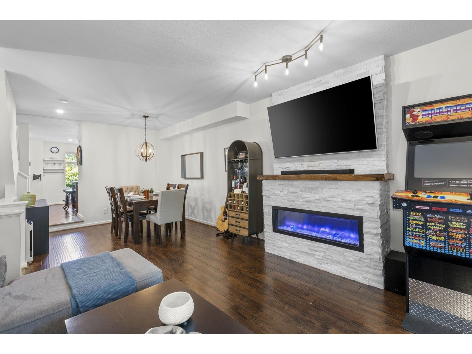 Photo 4 of 95 15236 36 Avenue, Surrey BC