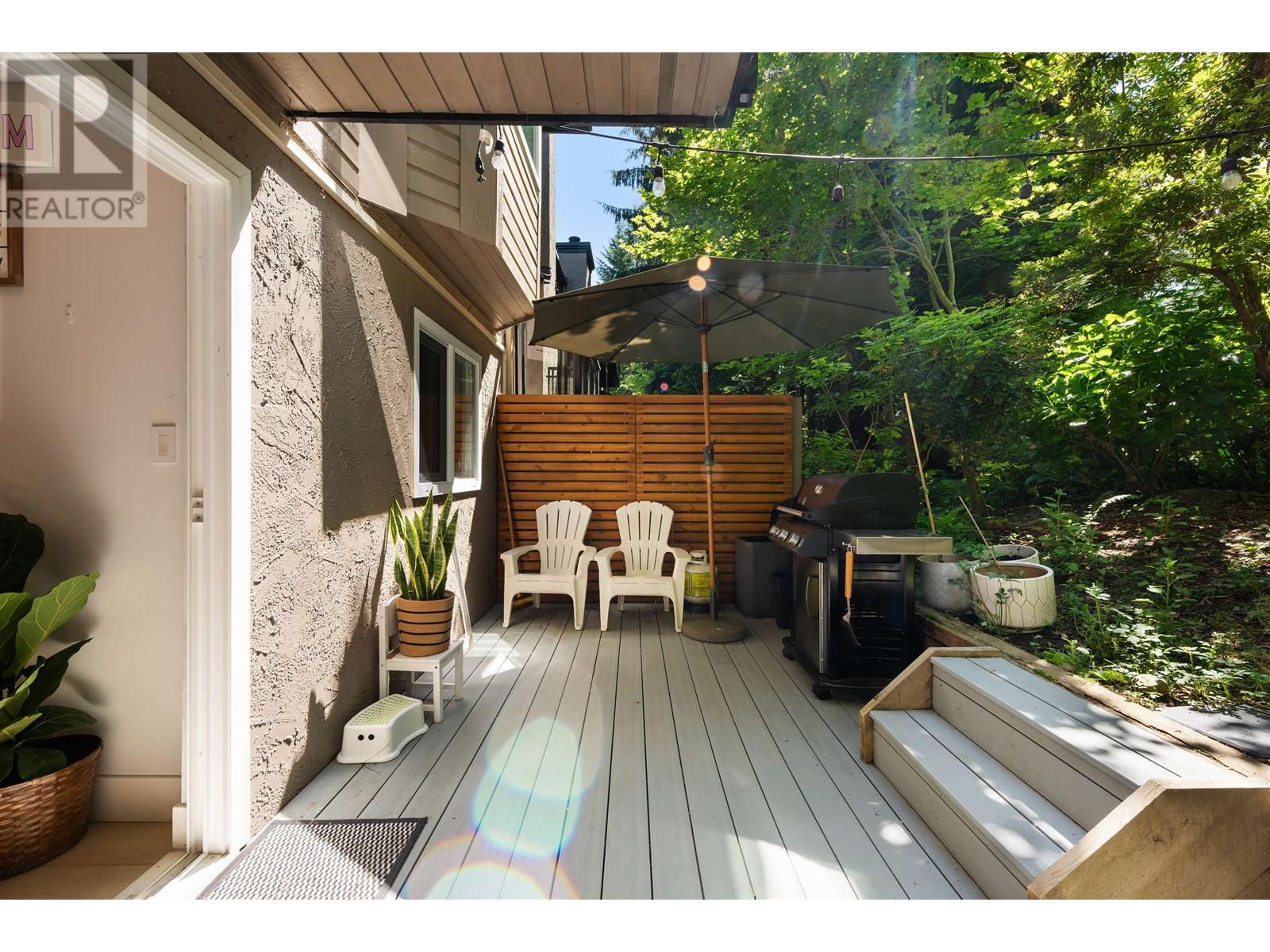 Photo 33 of 3958 Indian River Drive, North Vancouver BC