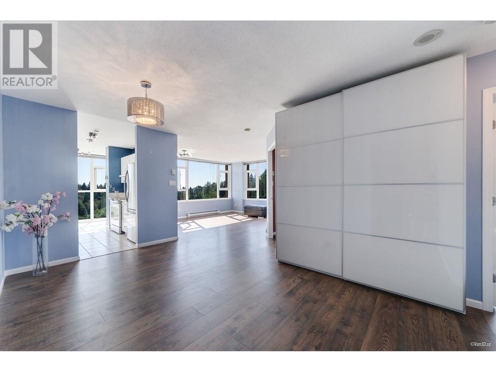 Photo 2 of 901 7108 Edmonds Street, Burnaby BC