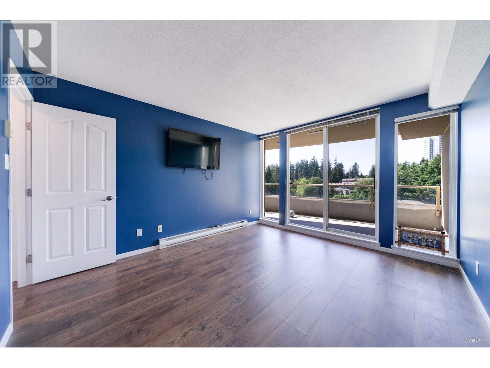 Photo 13 of 901 7108 Edmonds Street, Burnaby BC