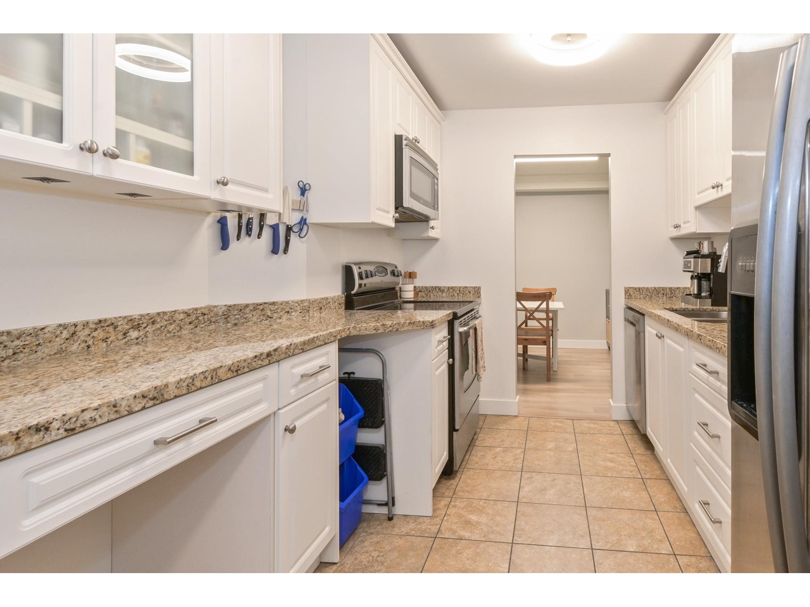 Photo 3 of 115 1760 Southmere Crescent, Surrey BC