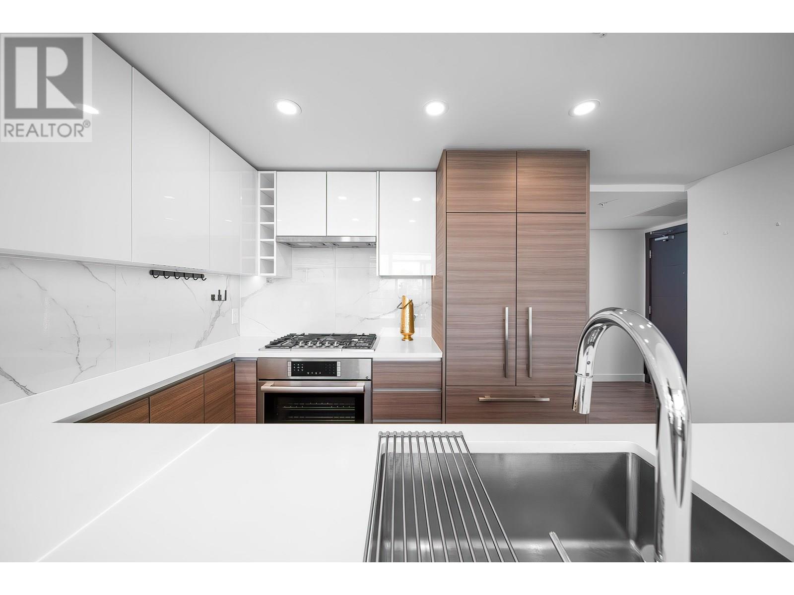 Photo 14 of 2506 823 Carnarvon Street, New Westminster BC