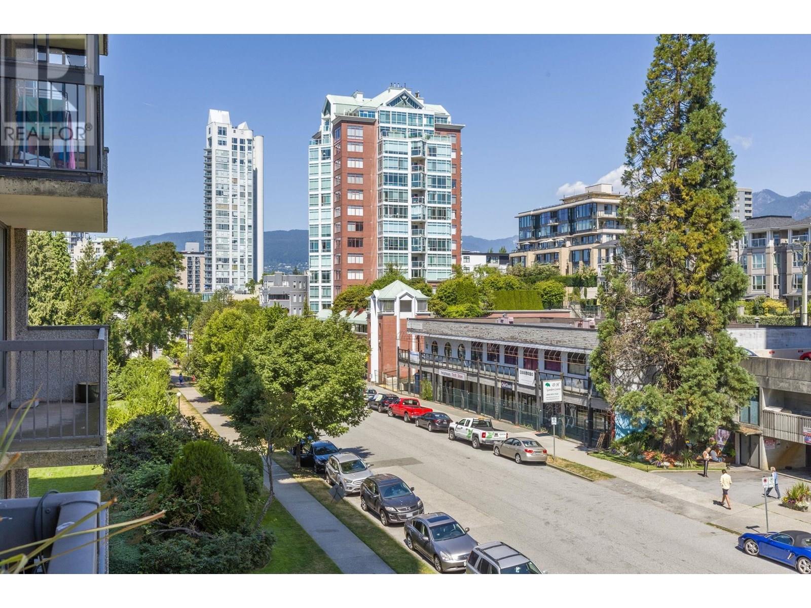 Photo 10 of 405 145 St Georges Avenue, North Vancouver BC