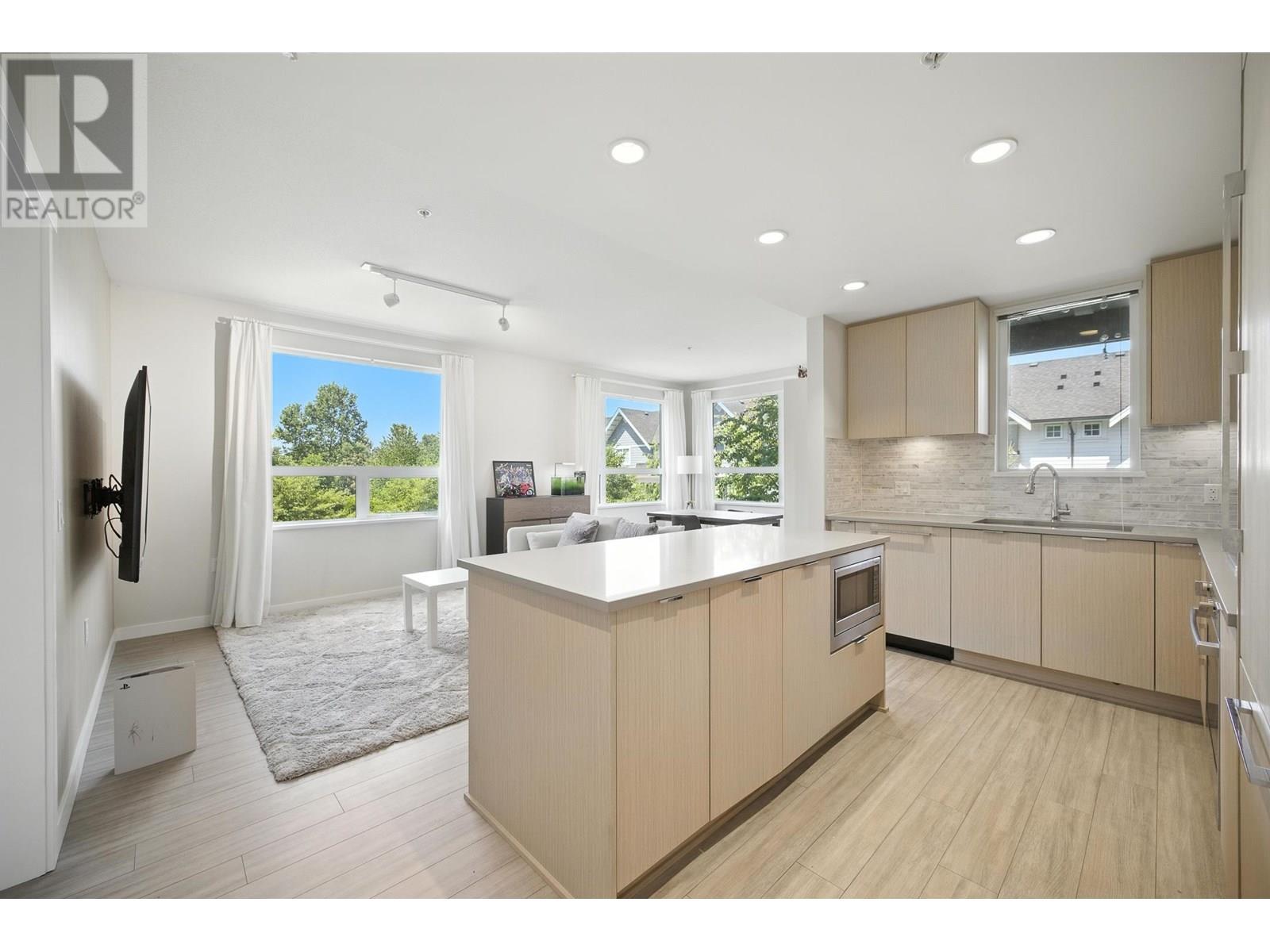 Photo 3 of 212 9233 Odlin Road, Richmond BC