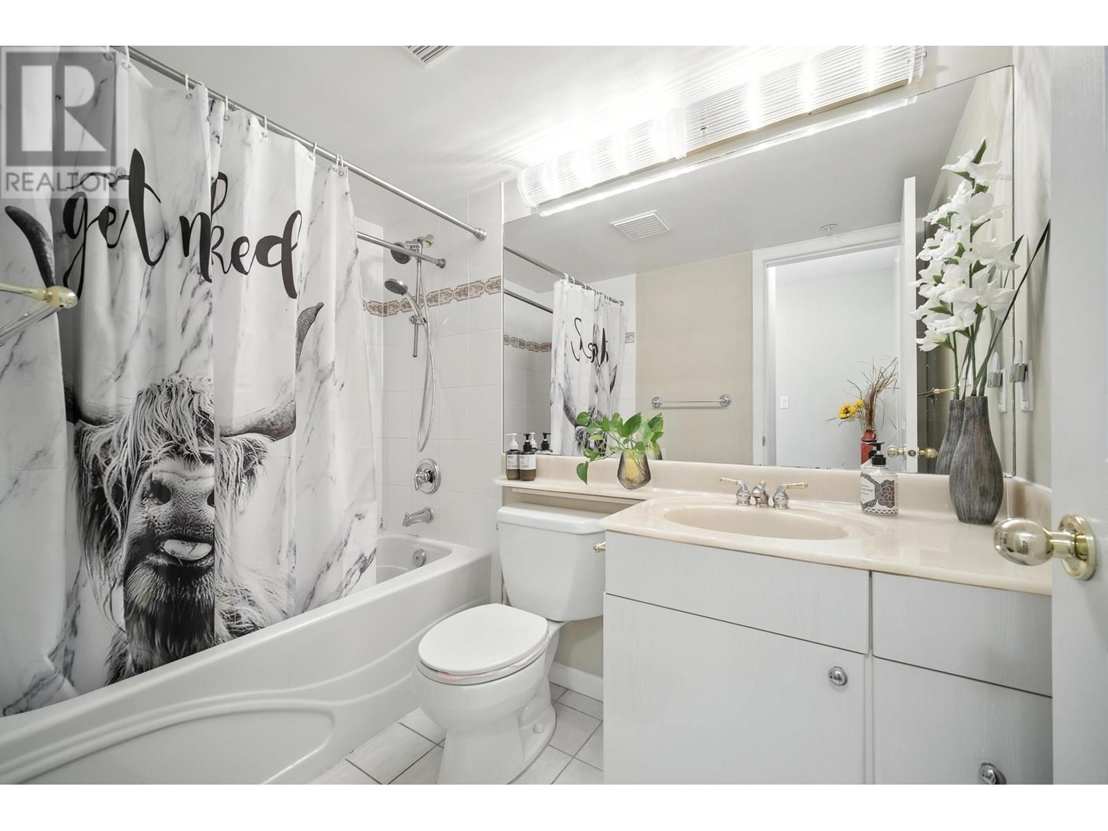 Photo 20 of 1302 8238 Saba Road, Richmond BC