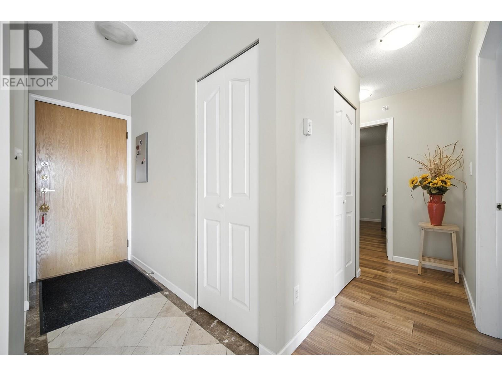 Photo 3 of 1302 8238 Saba Road, Richmond BC