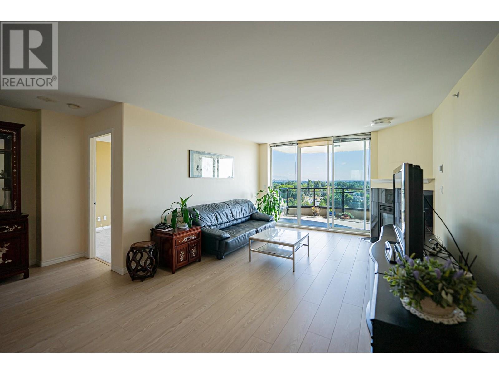Photo 6 of 1505 7080 St Albans Road, Richmond BC