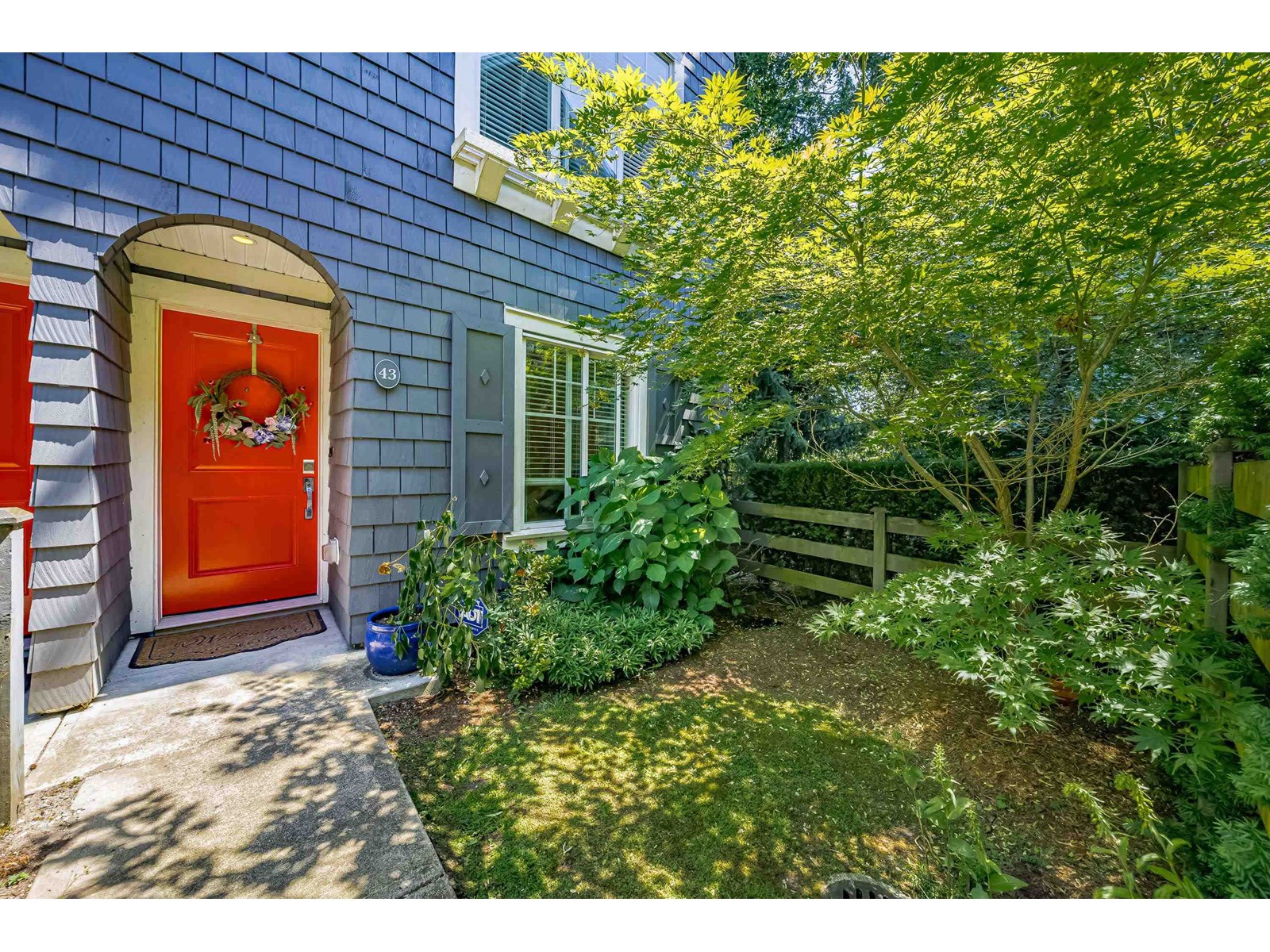 Photo 31 of 43 15340 Guildford Drive Drive, Surrey BC