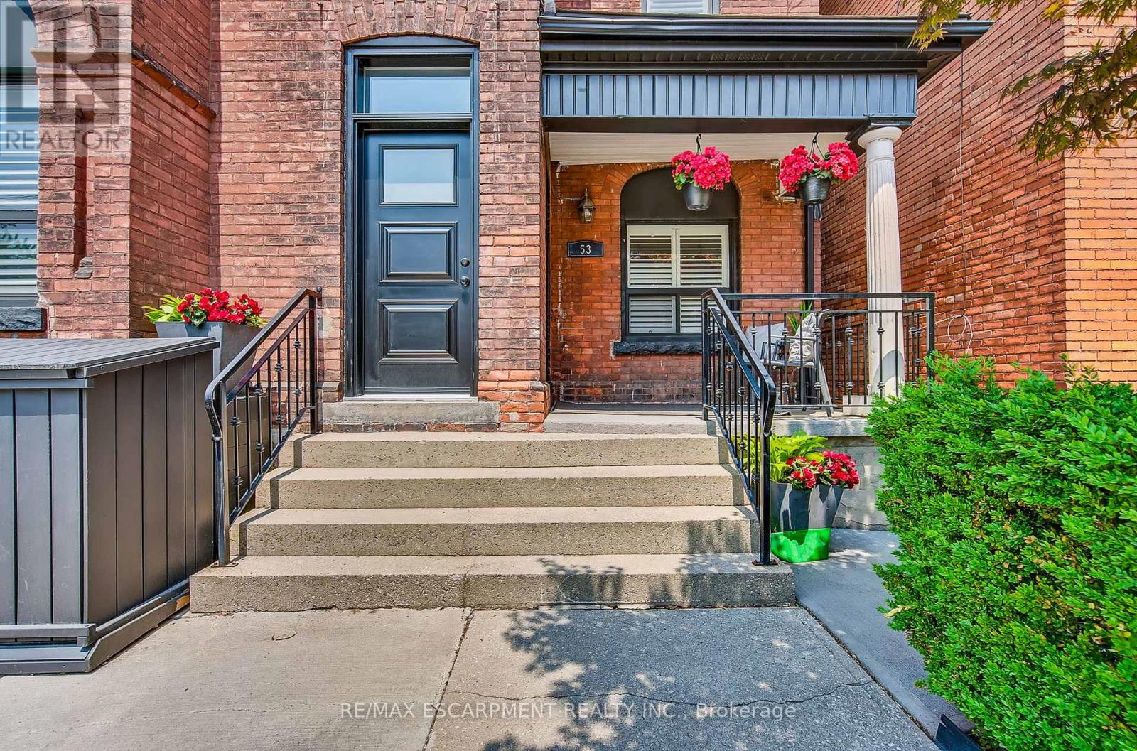 Photo 14 of 53 Murray Street E, Hamilton ON