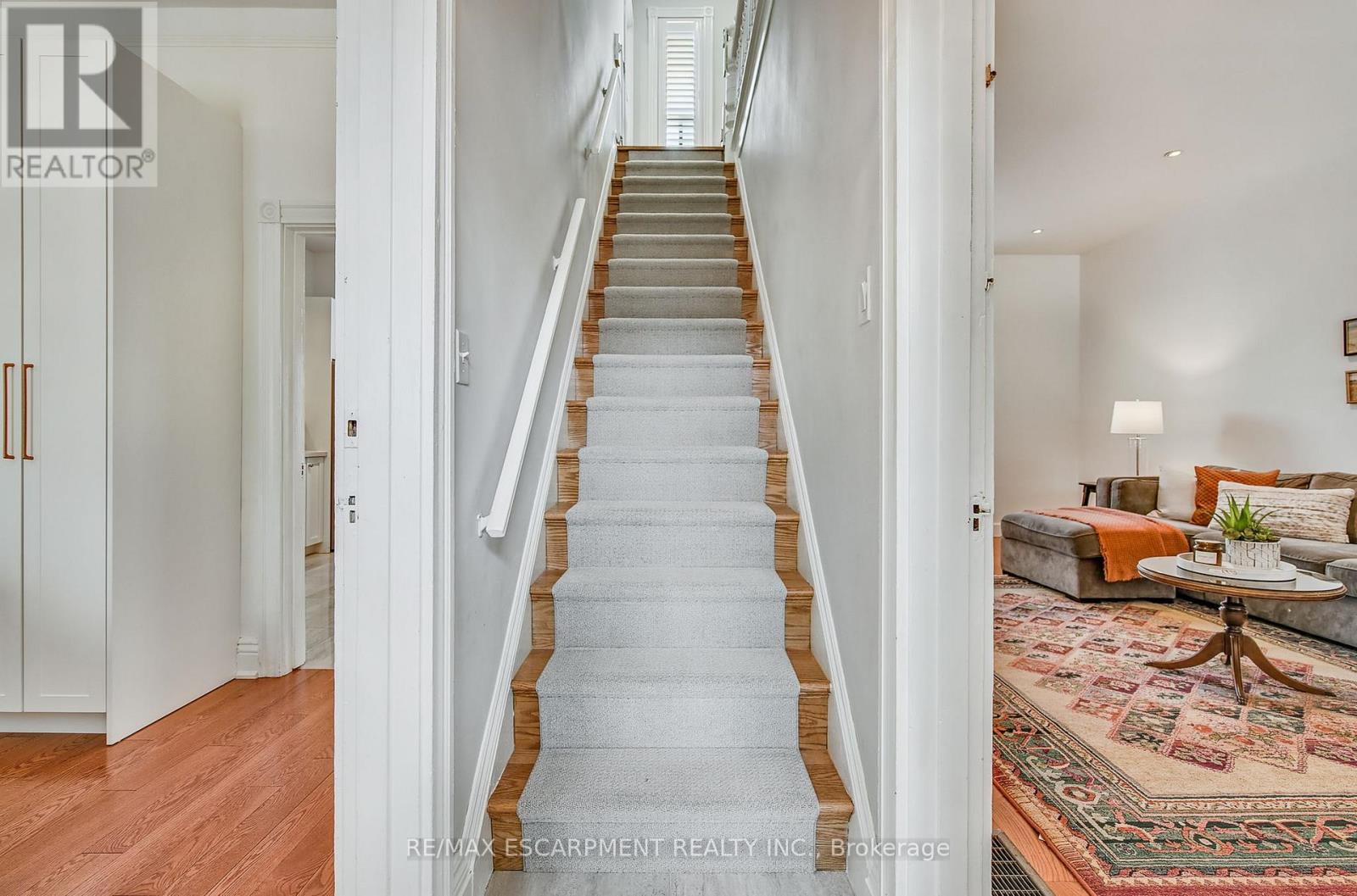 Photo 17 of 53 Murray Street E, Hamilton ON